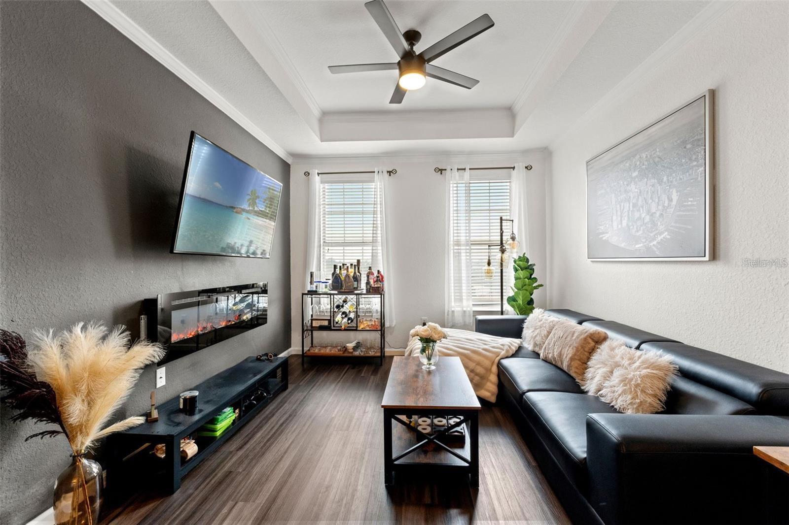 4221 W SPRUCE ST #2423