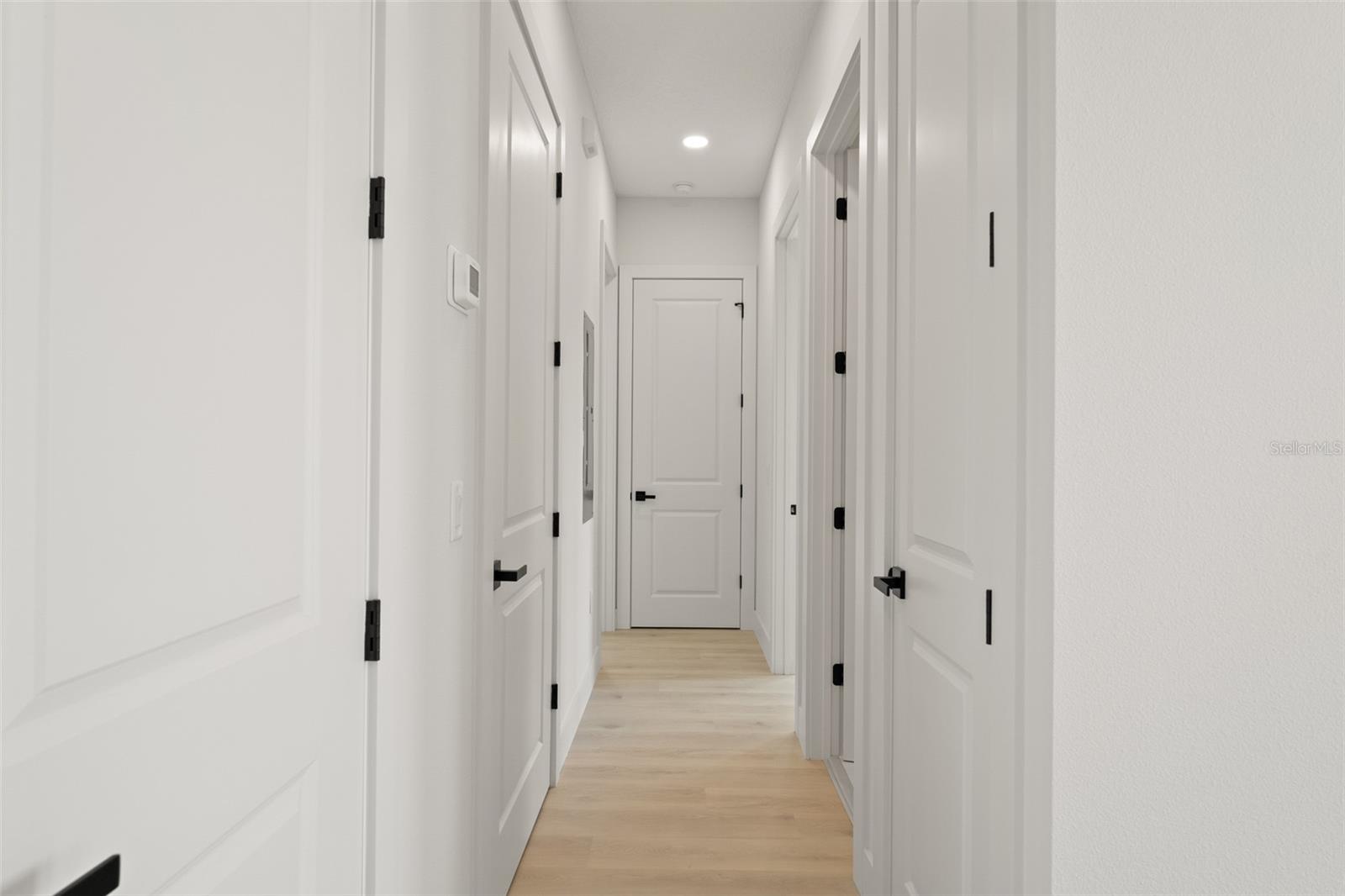 3447 PALOMETA DR