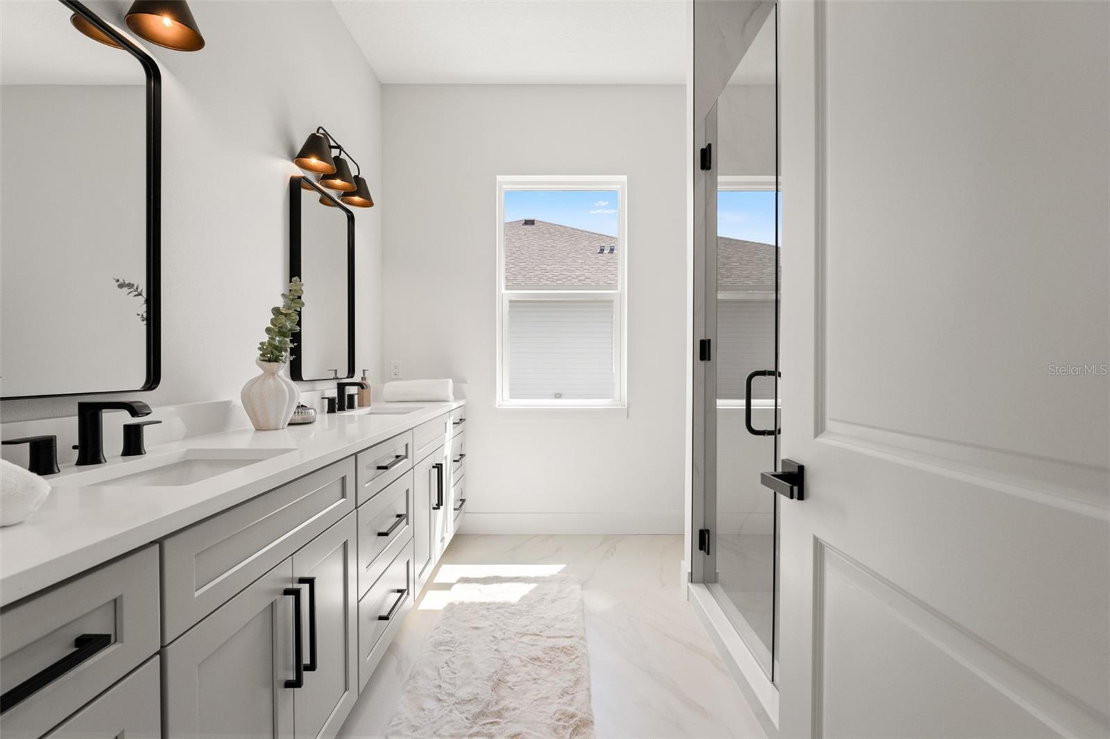 3447 PALOMETA DR