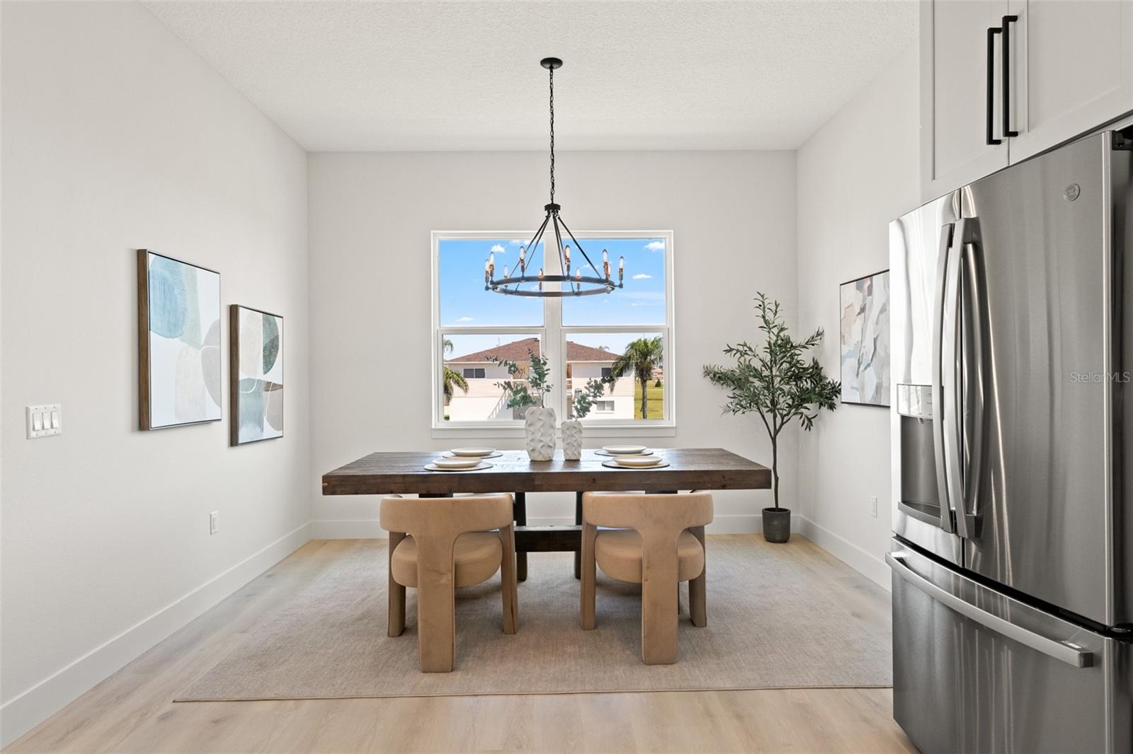 3447 PALOMETA DR