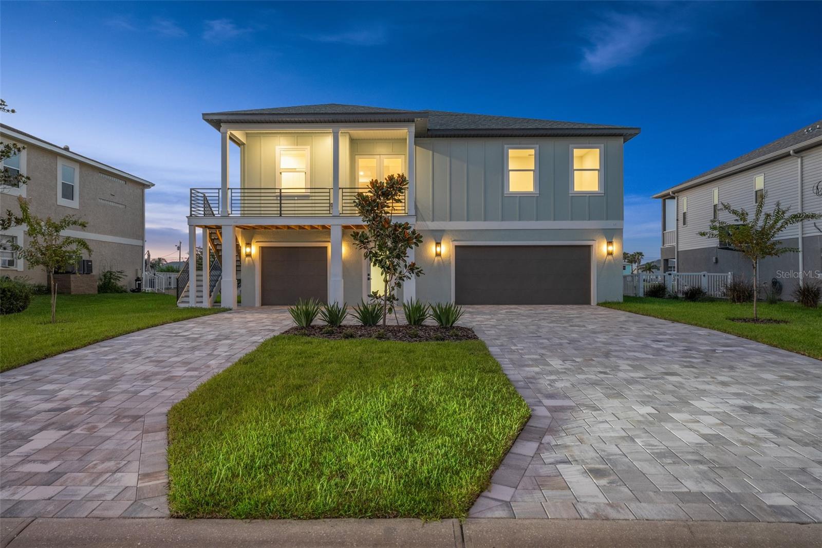 3447 PALOMETA DR