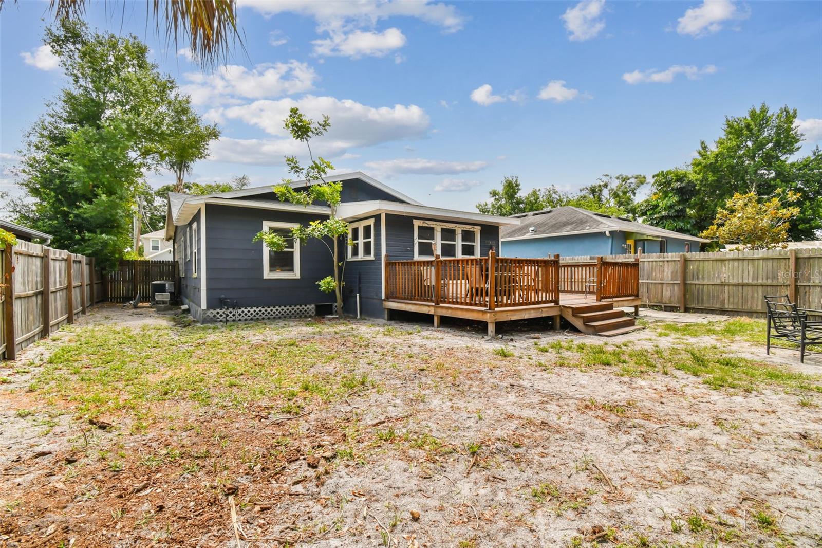 308 N GOMEZ AVE