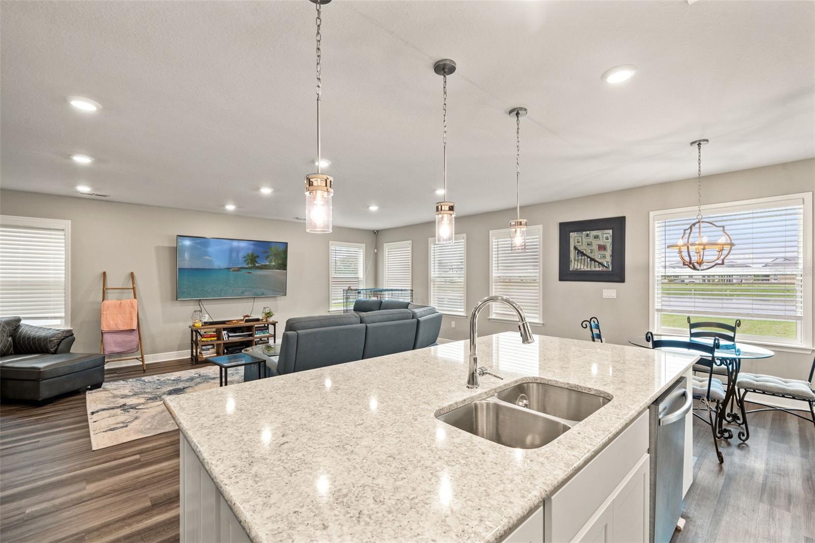 8235 ABBY BROOKS CIR