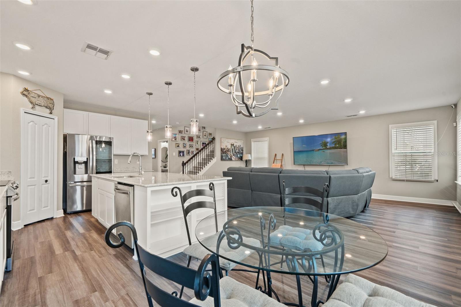 8235 ABBY BROOKS CIR