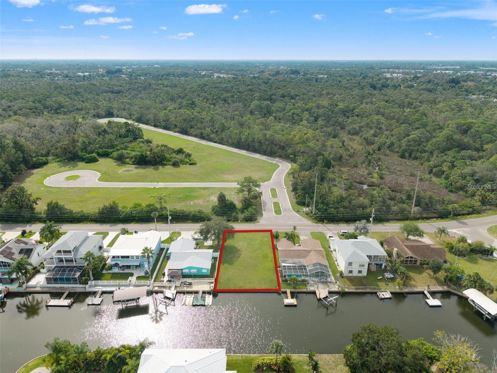 15527 OLD DIXIE HIGHWAY