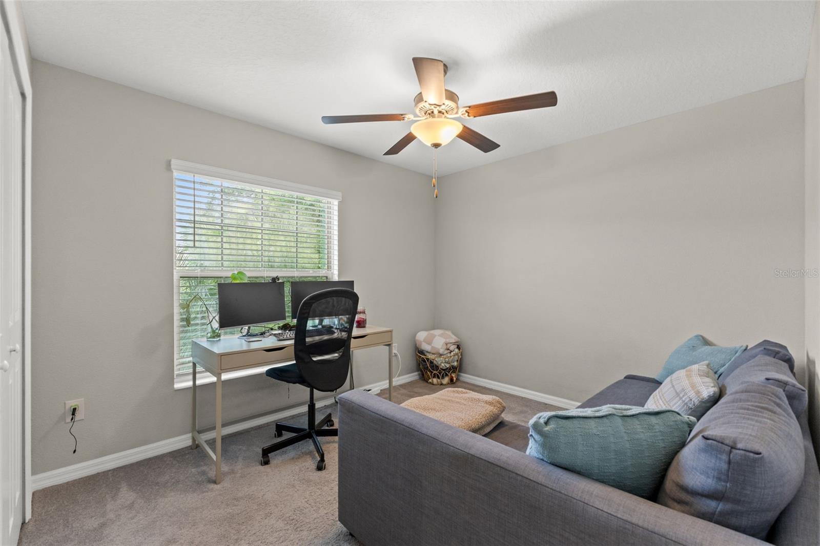 3802 DAISY BLOOM PL