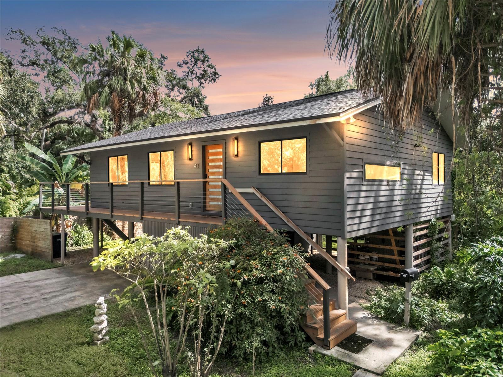 43 HAMILTON HEATH DR