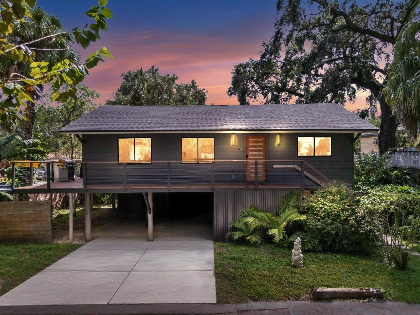 43 HAMILTON HEATH DR