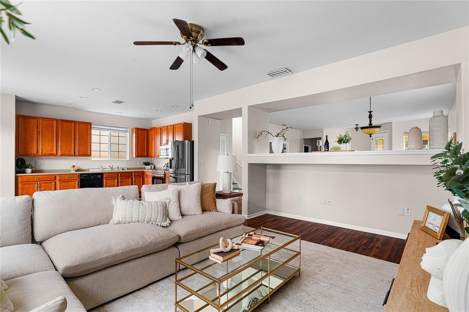 9142 LANTERN OAK WAY