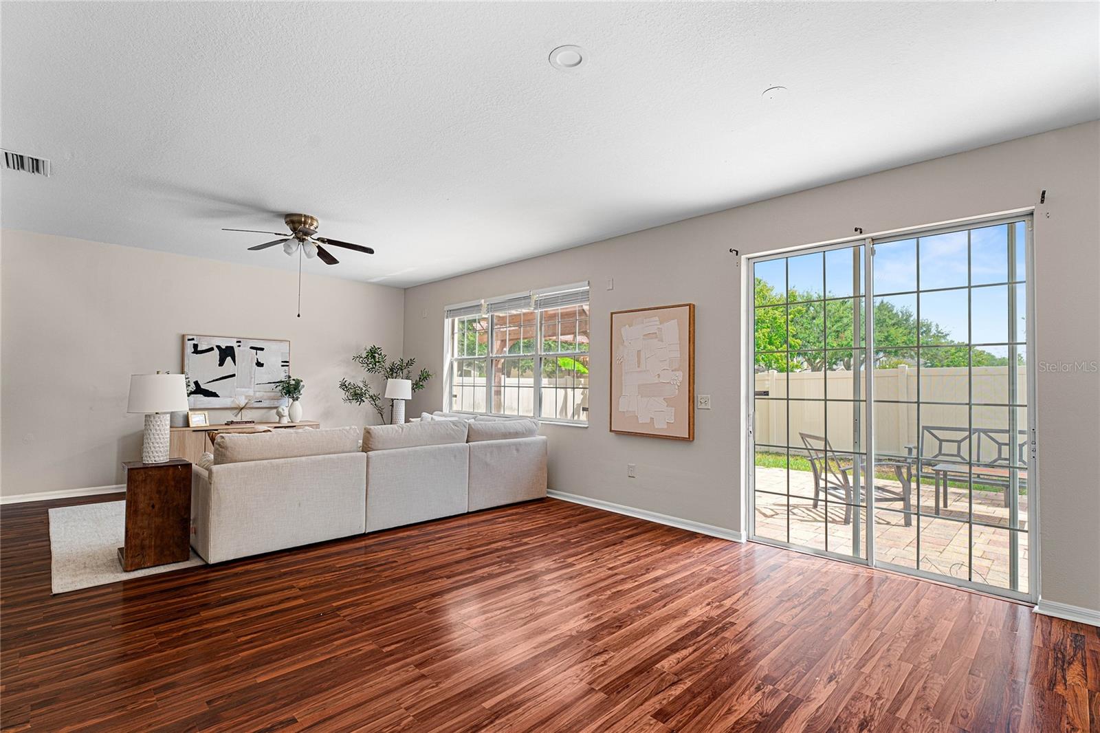 9142 LANTERN OAK WAY