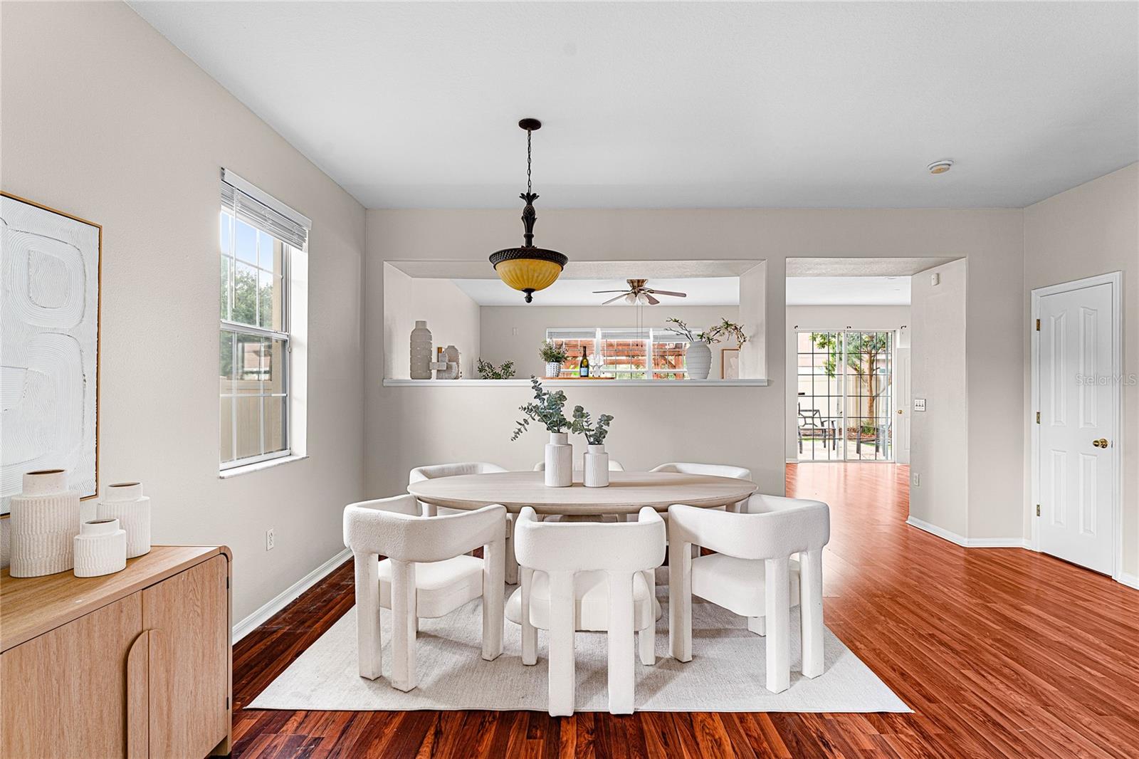 9142 LANTERN OAK WAY