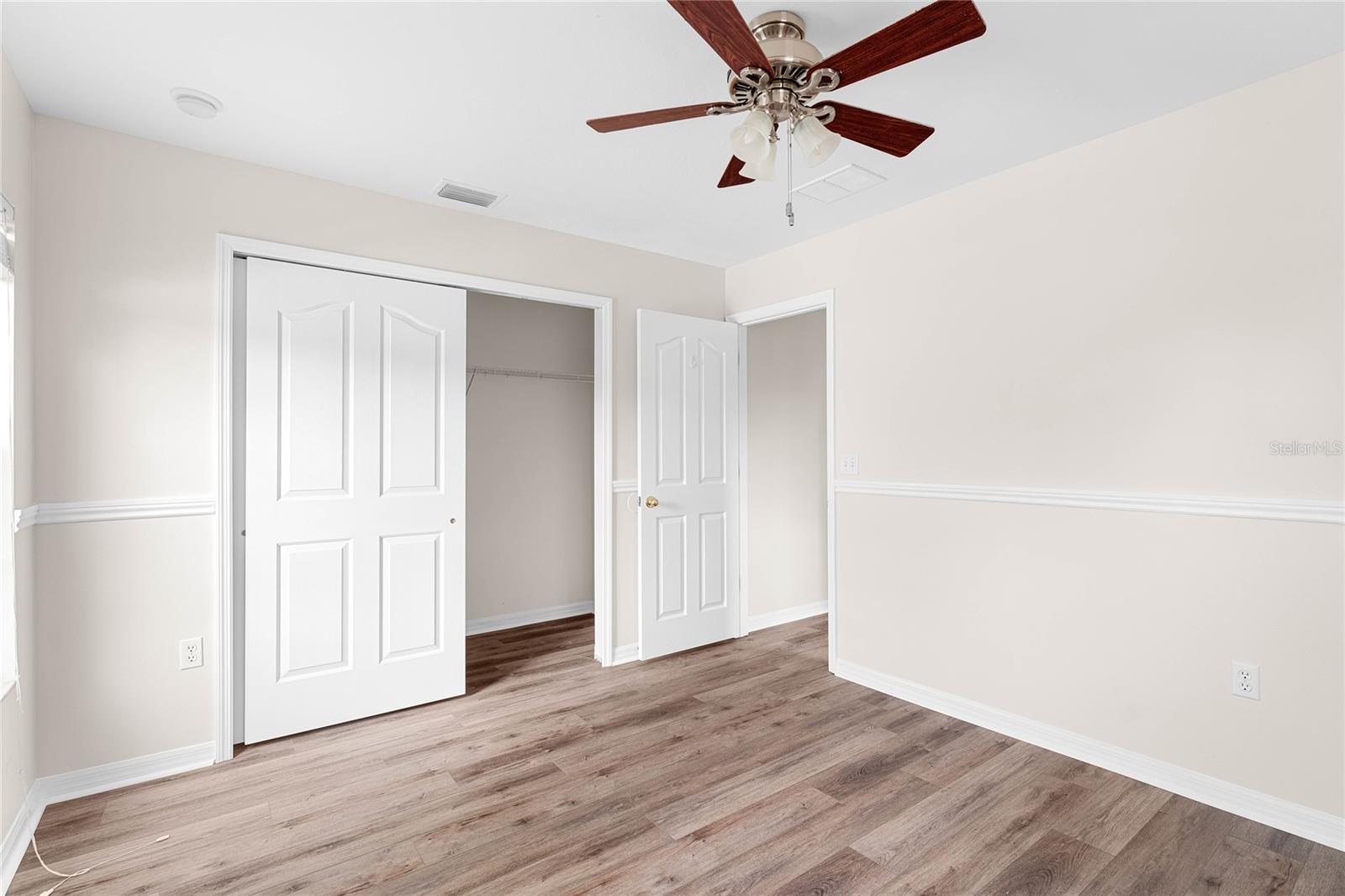 9142 LANTERN OAK WAY