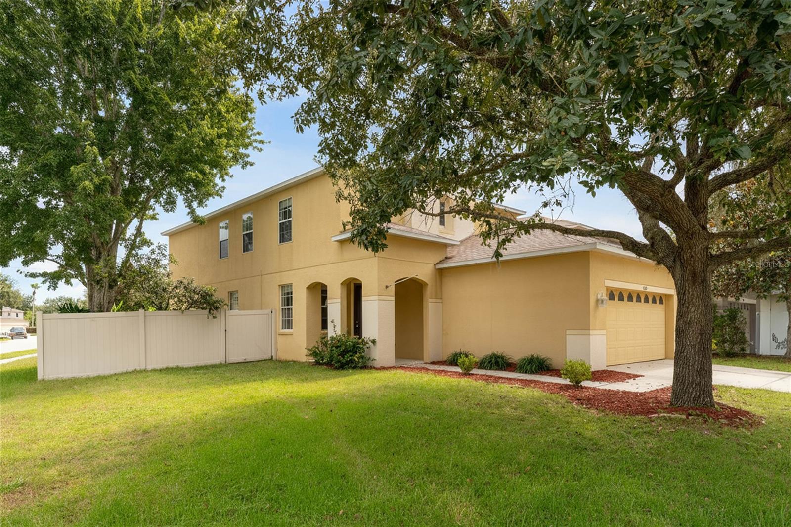 9142 LANTERN OAK WAY