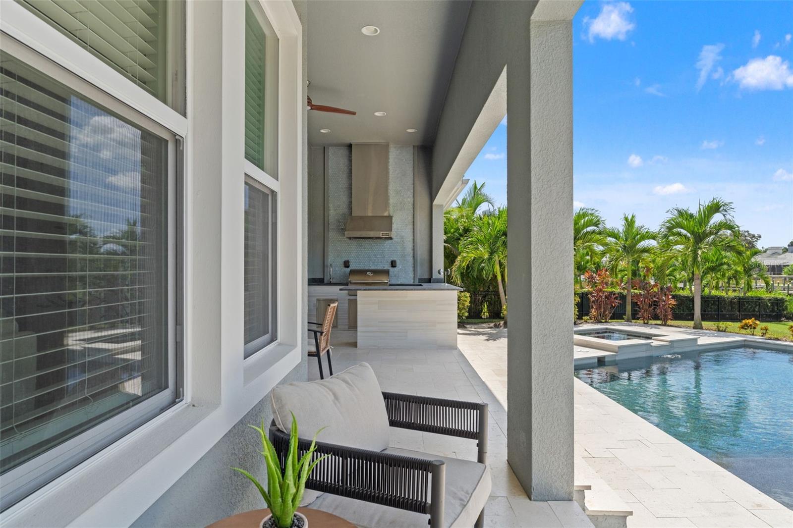 4148 ROCKY SHORES DR