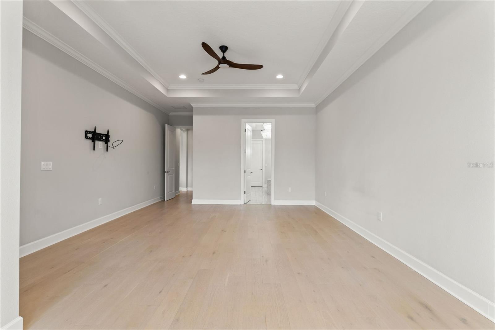 4148 ROCKY SHORES DR