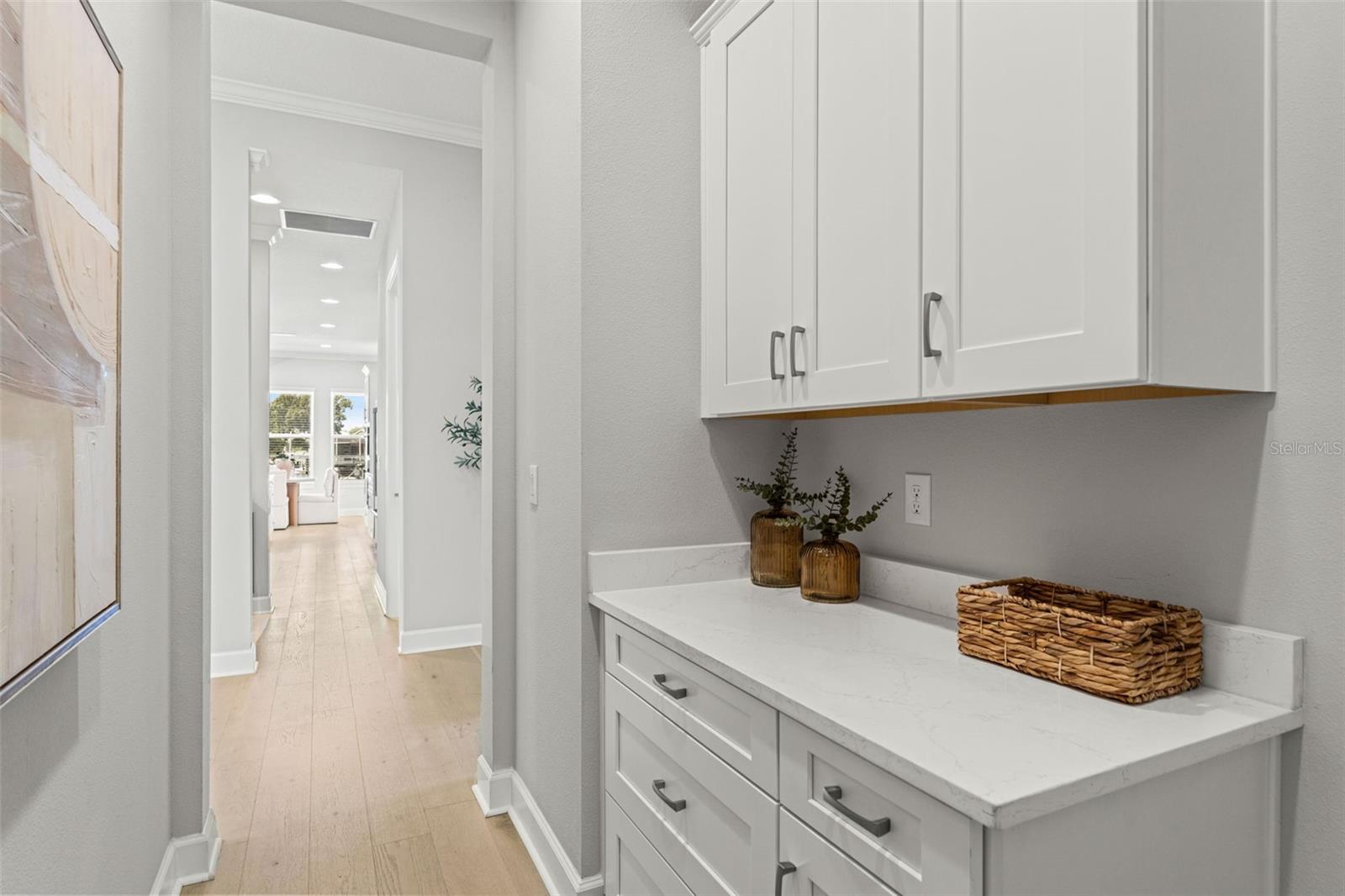 4148 ROCKY SHORES DR