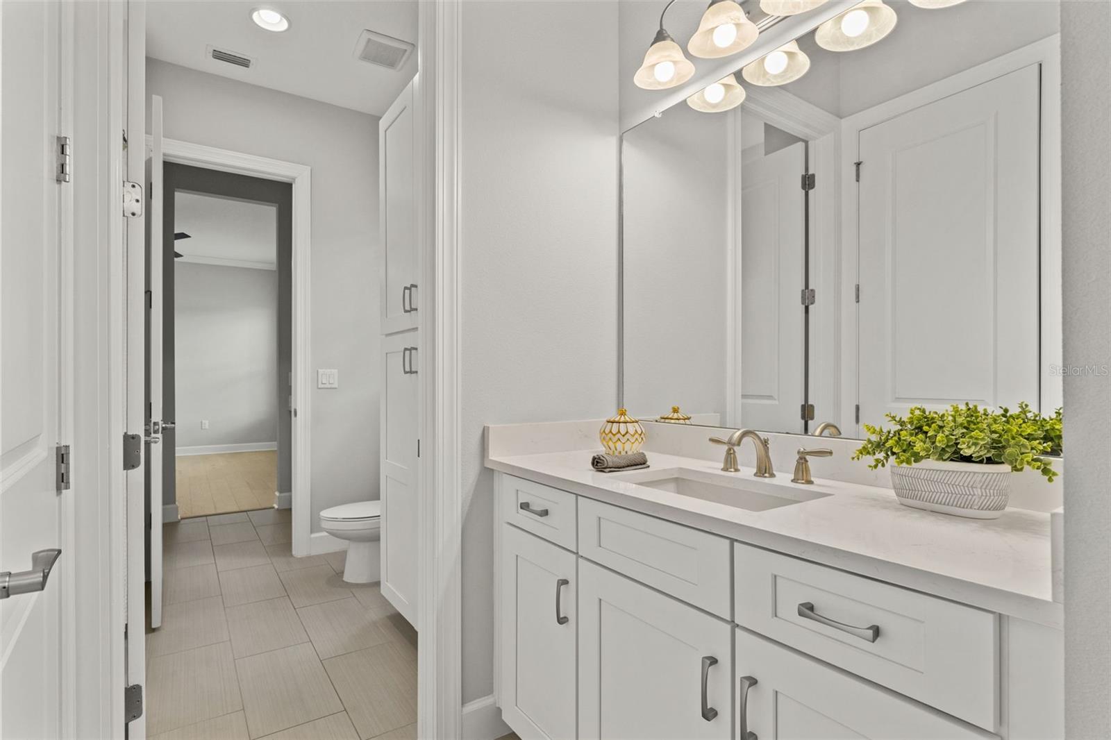 4148 ROCKY SHORES DR