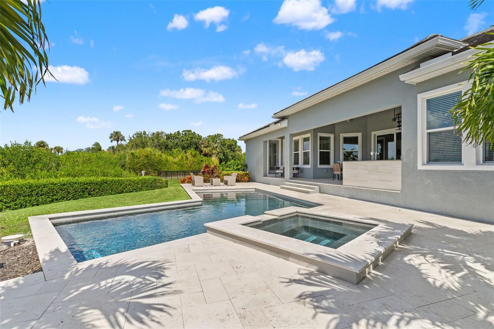 4148 ROCKY SHORES DR