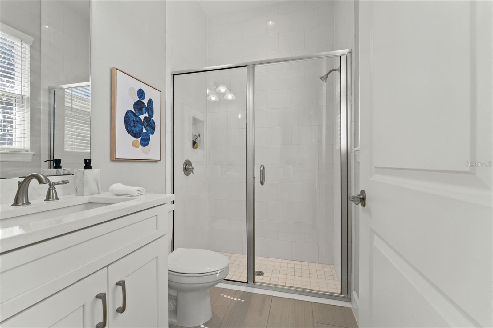 4148 ROCKY SHORES DR