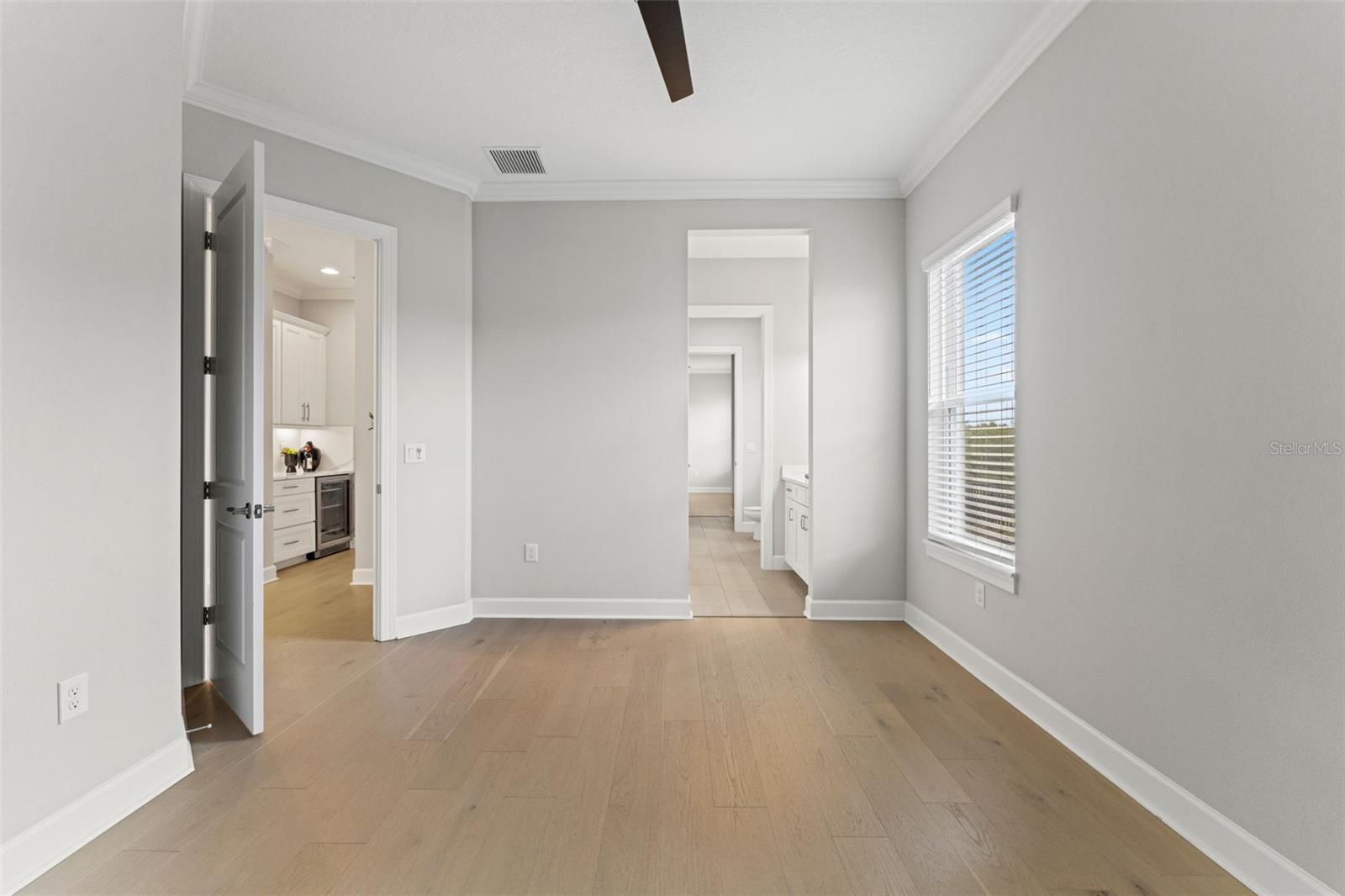 4148 ROCKY SHORES DR