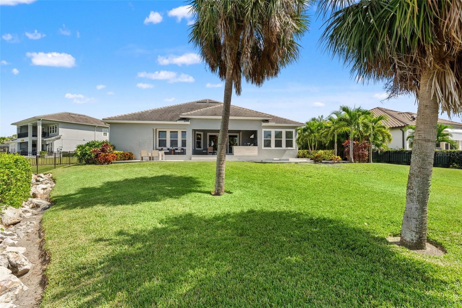 4148 ROCKY SHORES DR