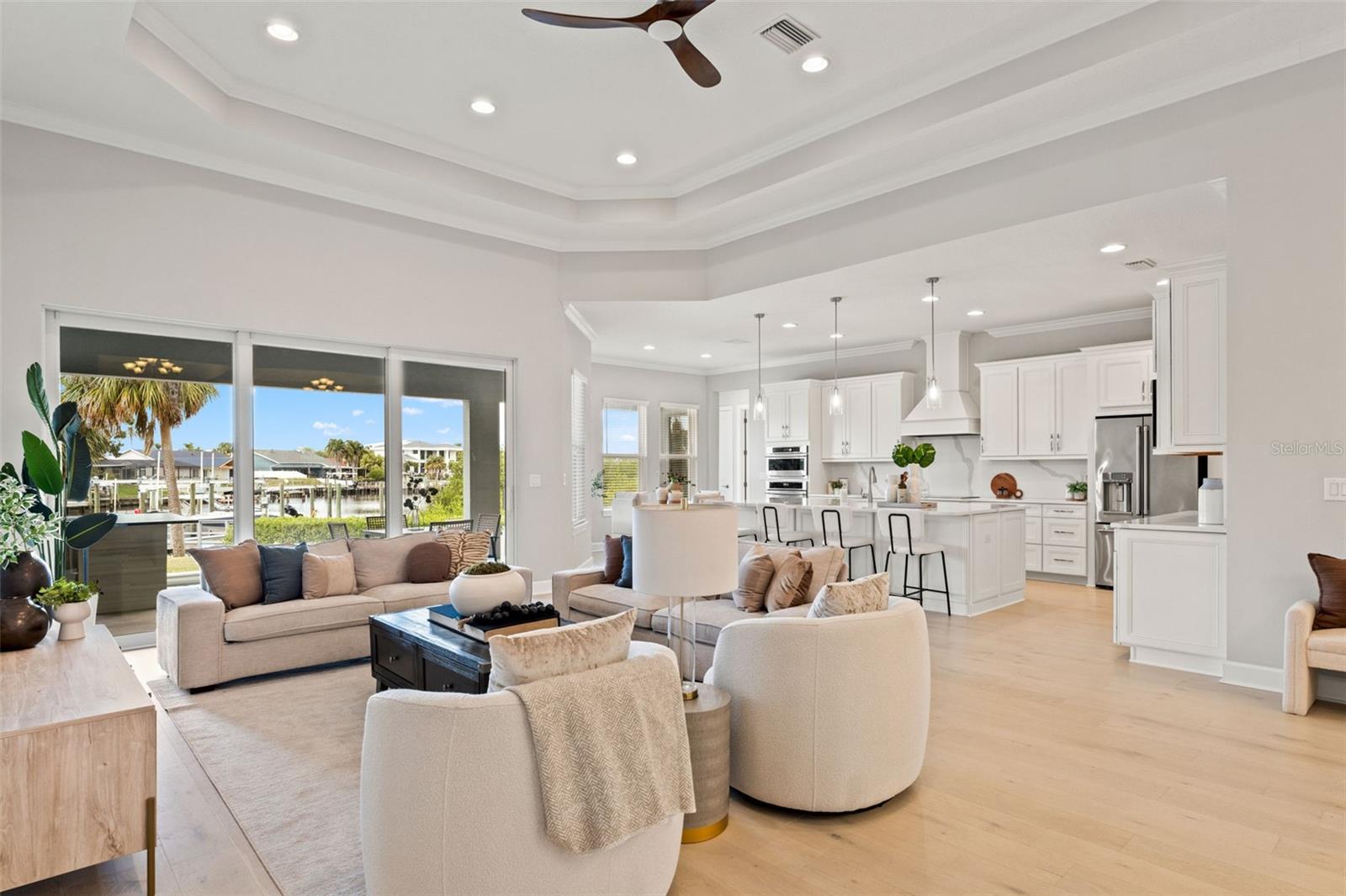 4148 ROCKY SHORES DR