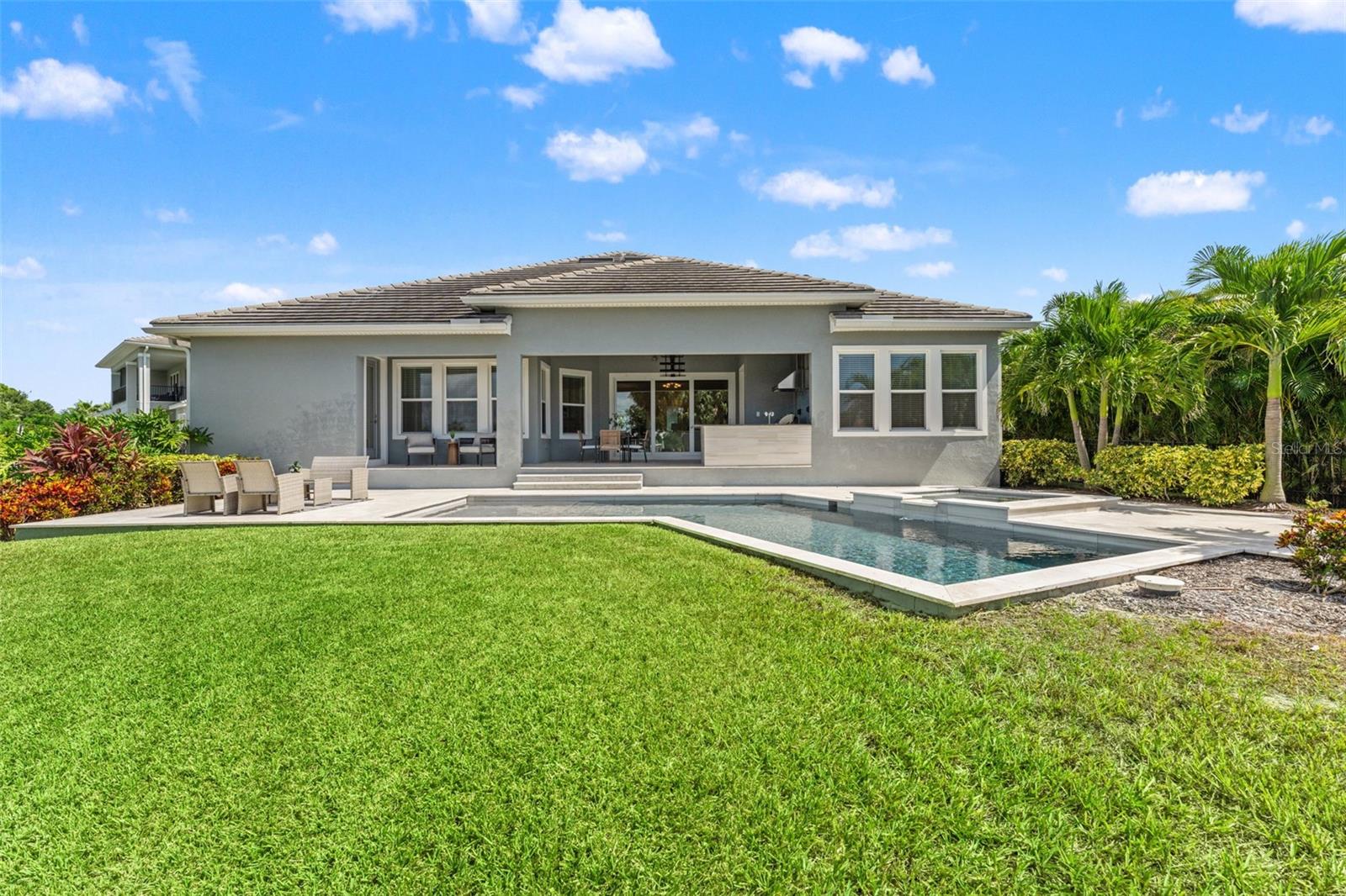 4148 ROCKY SHORES DR