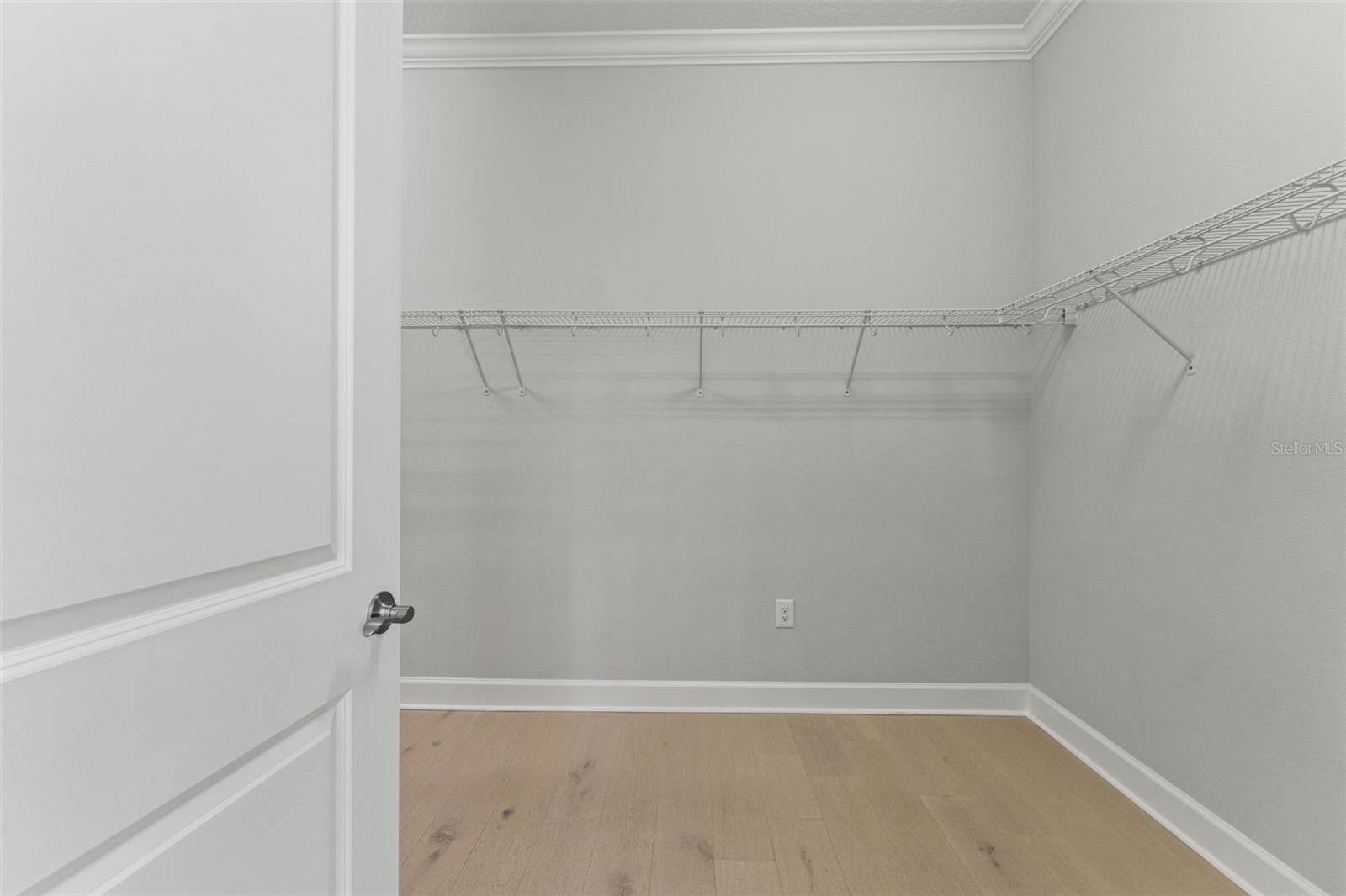 4148 ROCKY SHORES DR