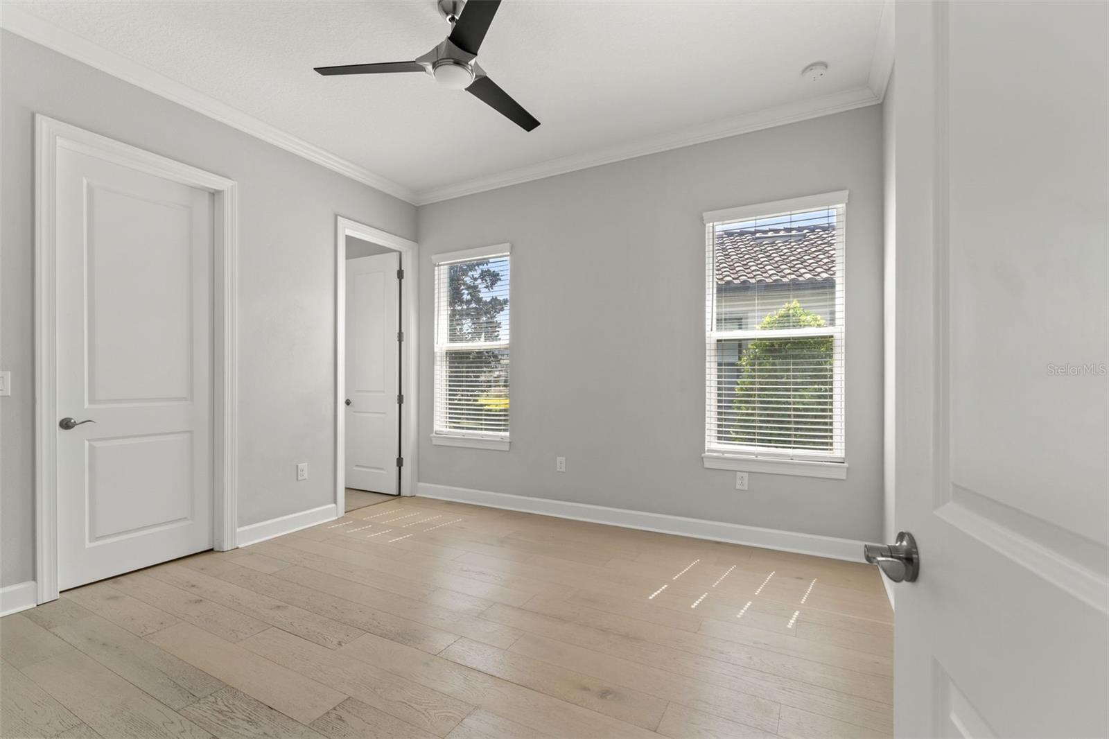 4148 ROCKY SHORES DR