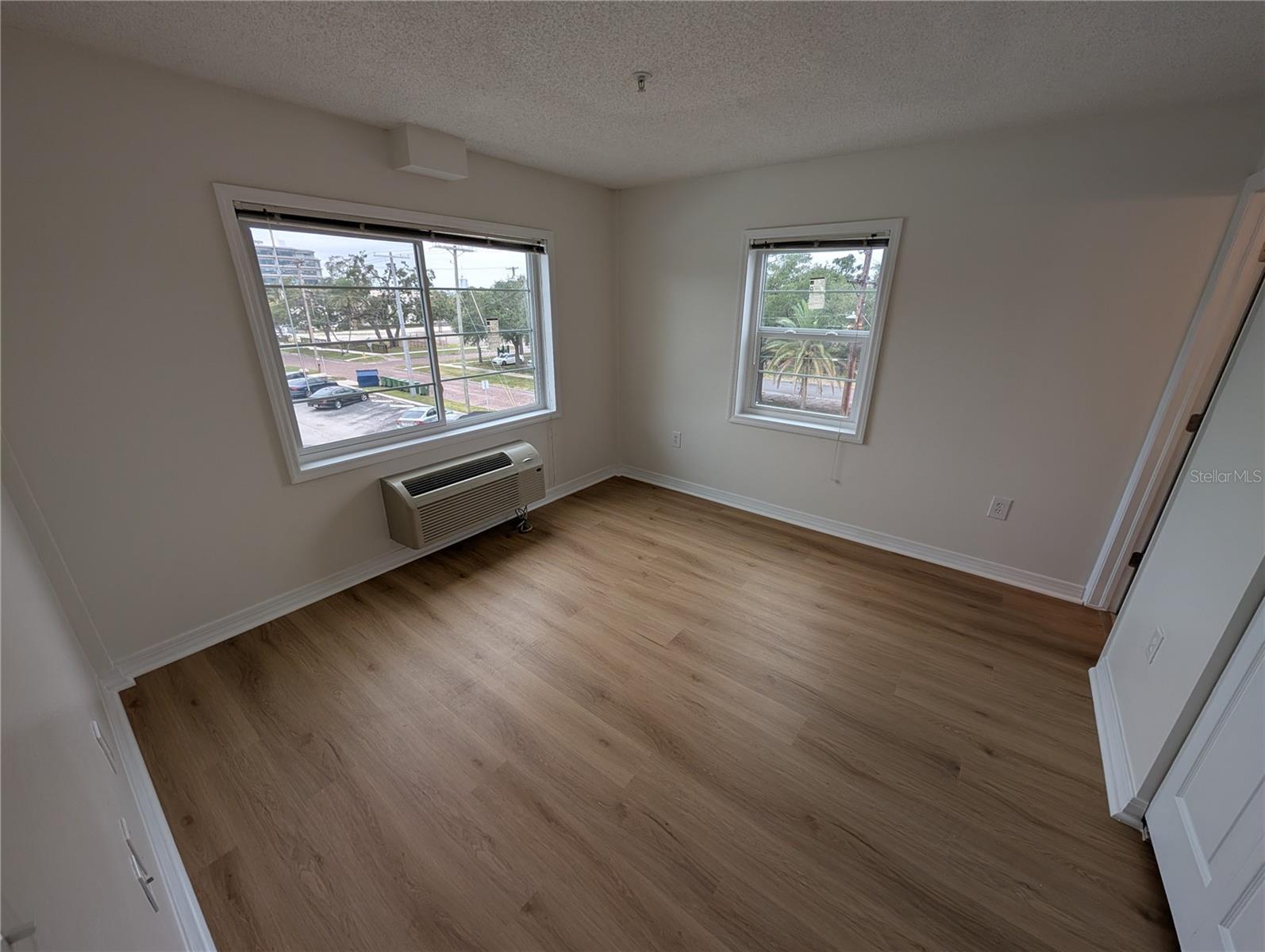 406 S CEDAR AVE #308