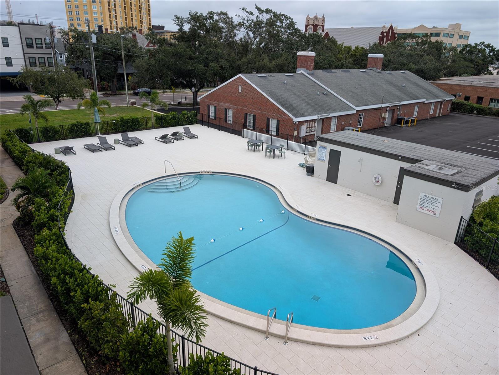 406 S CEDAR AVE #308