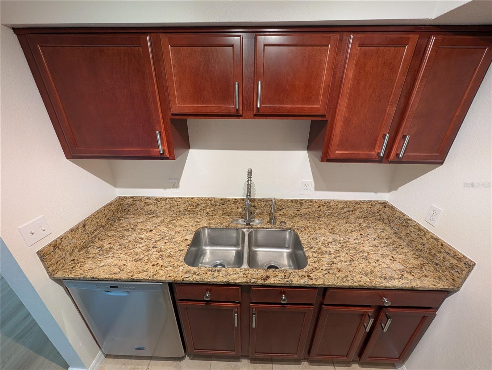 406 S CEDAR AVE #308