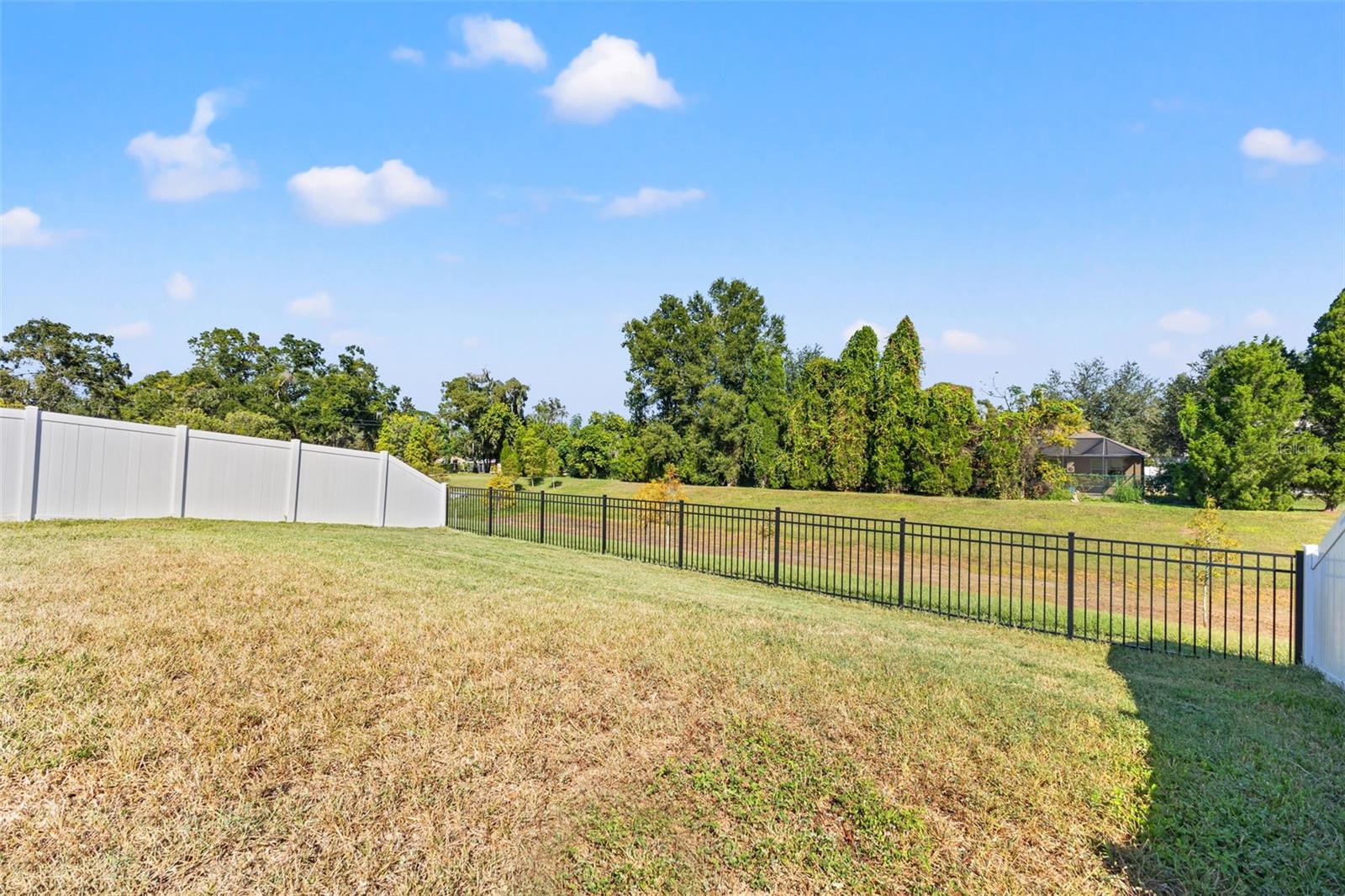615 VALRI PARK DR