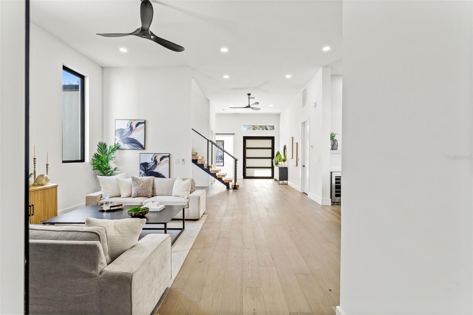 3817 W SAN NICHOLAS ST