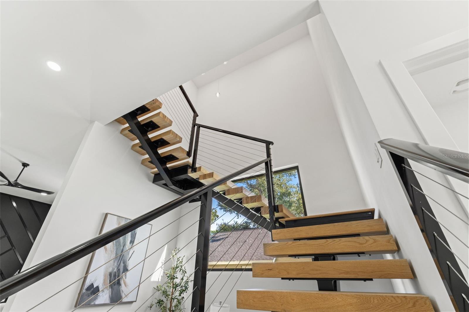 3817 W SAN NICHOLAS ST