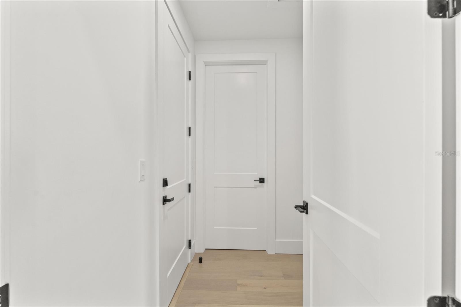 3817 W SAN NICHOLAS ST