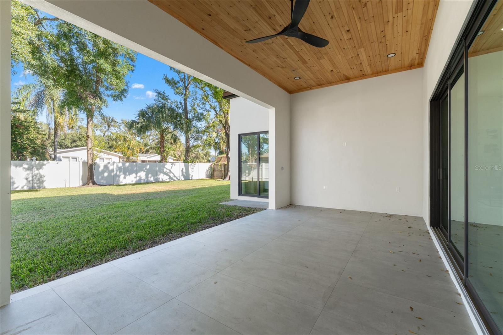 3817 W SAN NICHOLAS ST