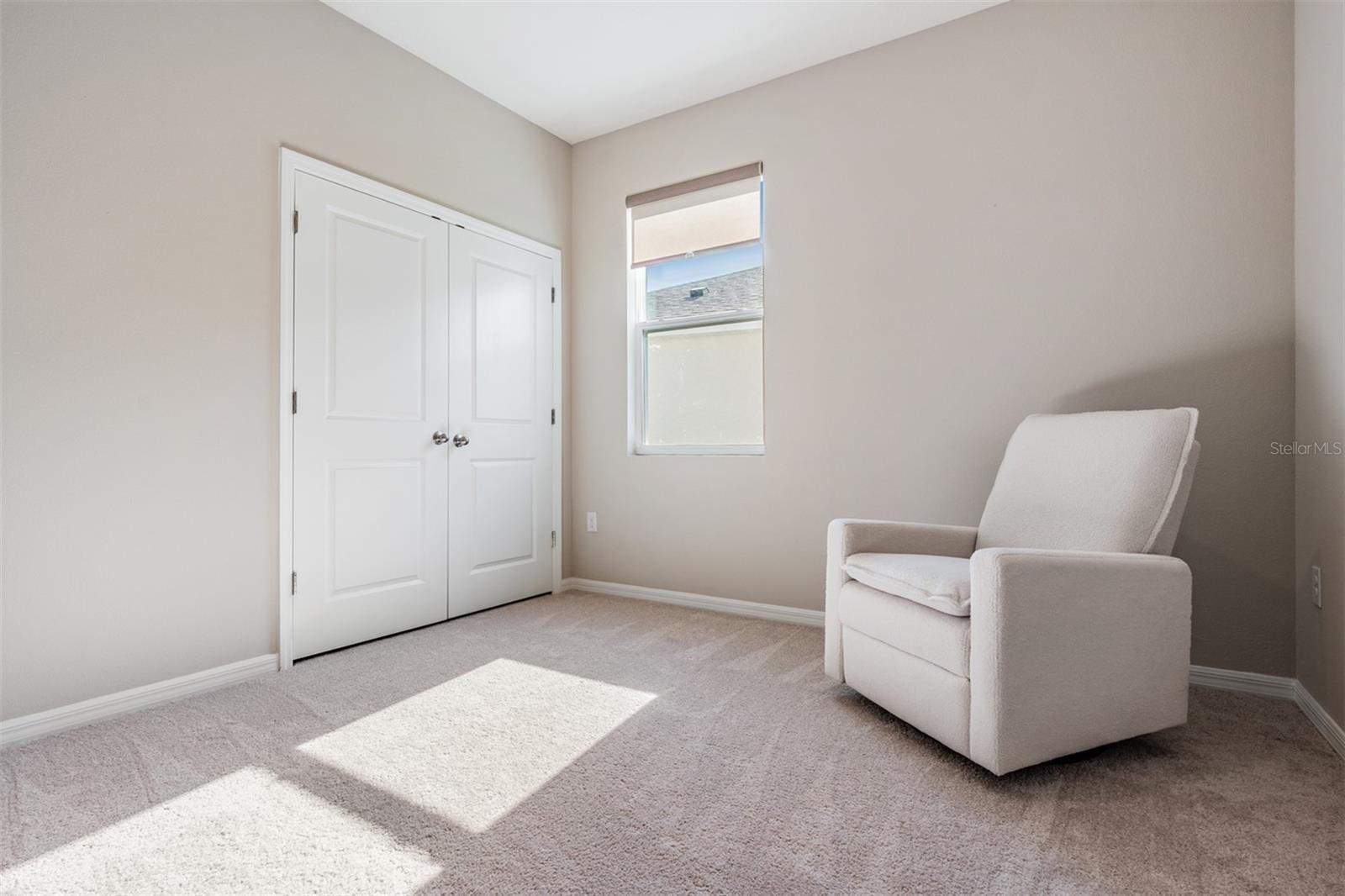 9817 ROWING DALE BND