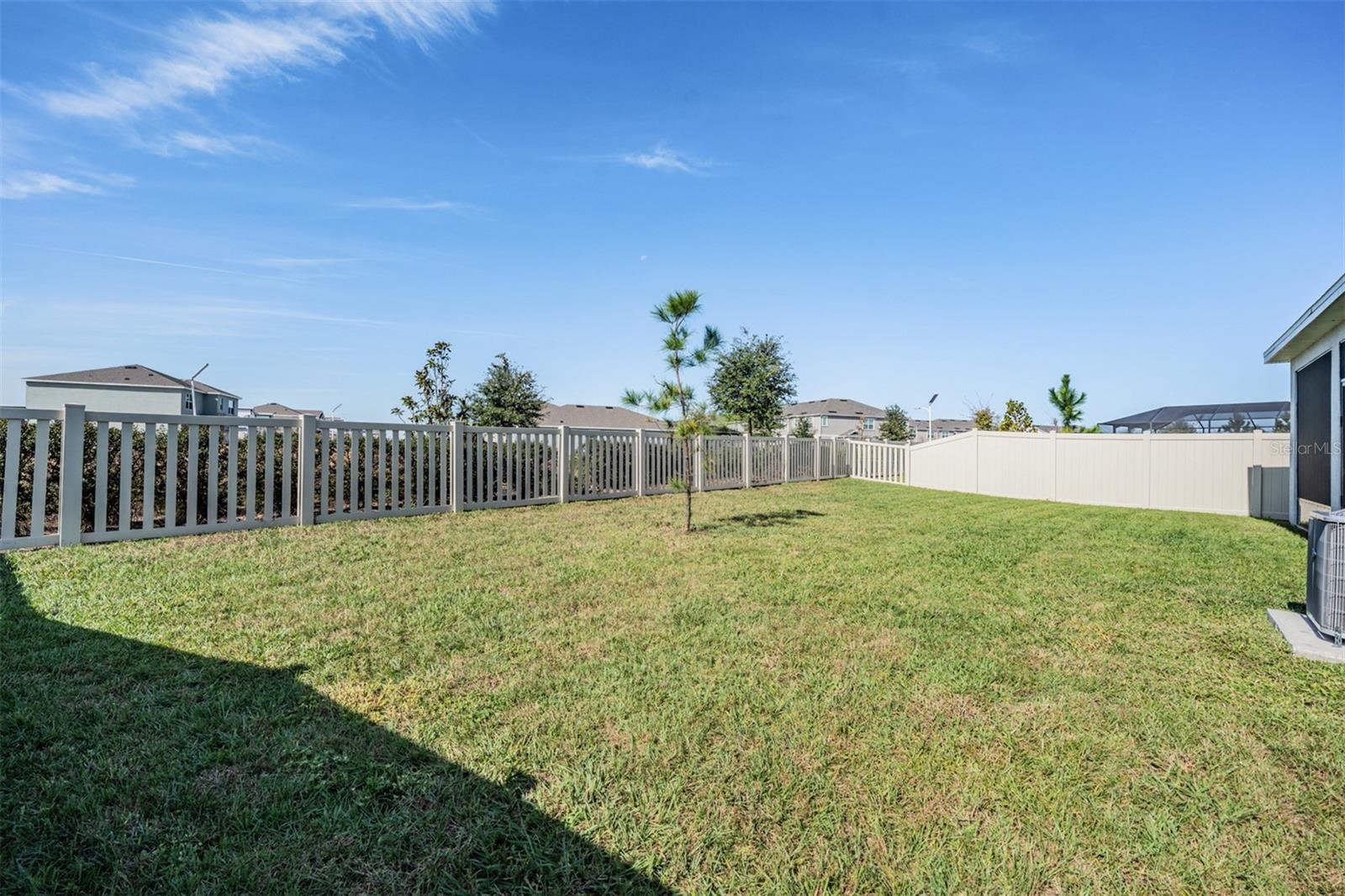 9817 ROWING DALE BND