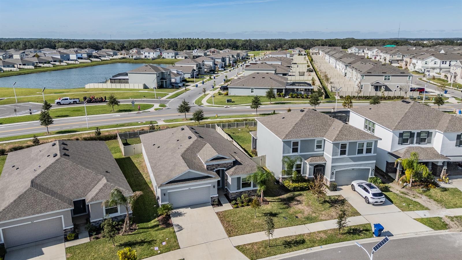 9817 ROWING DALE BND