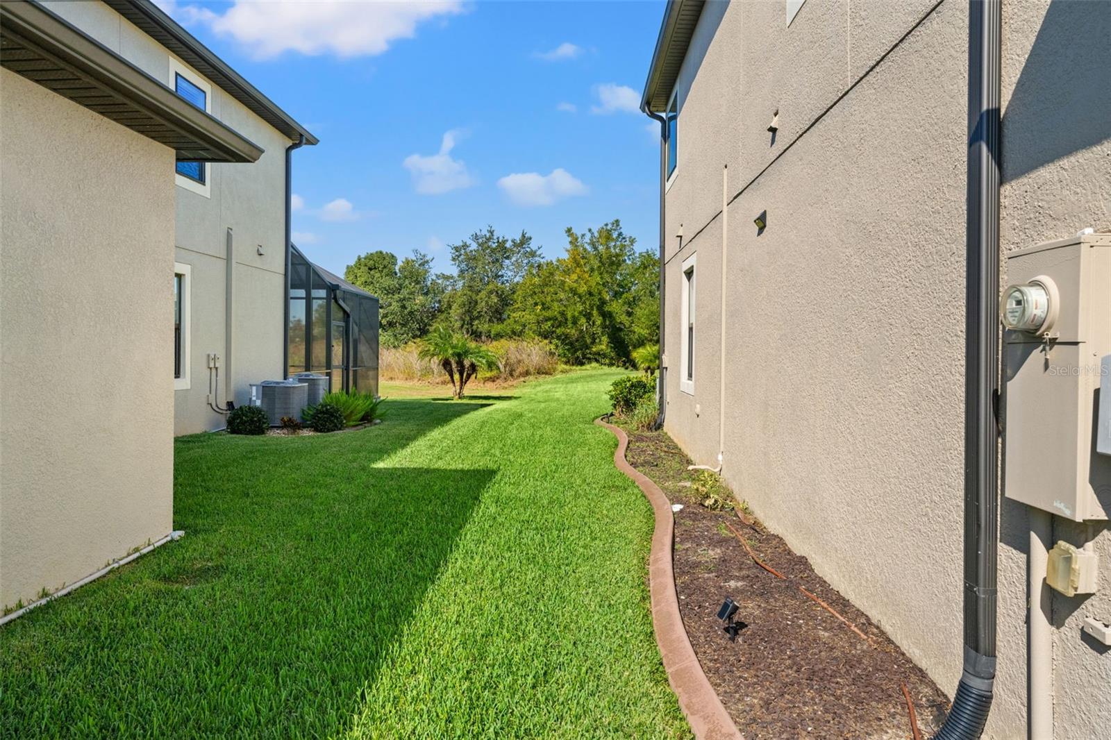 7667 SWEETER TIDE TRL