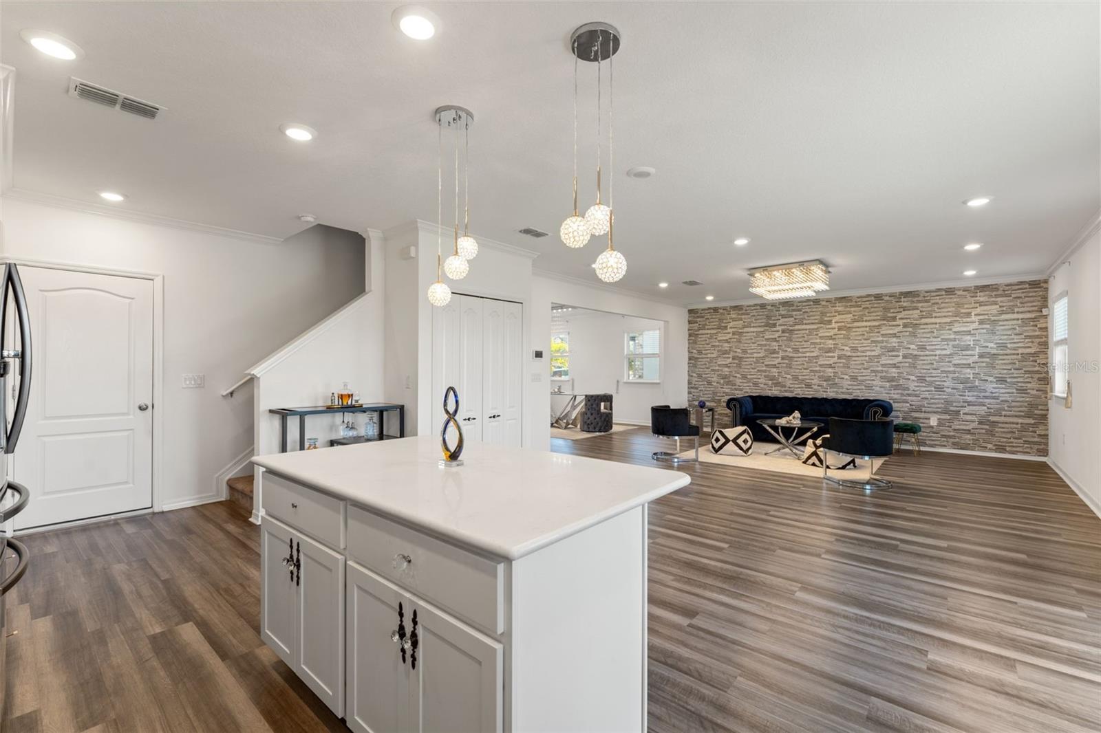 8223 ABBY BROOKS CIR