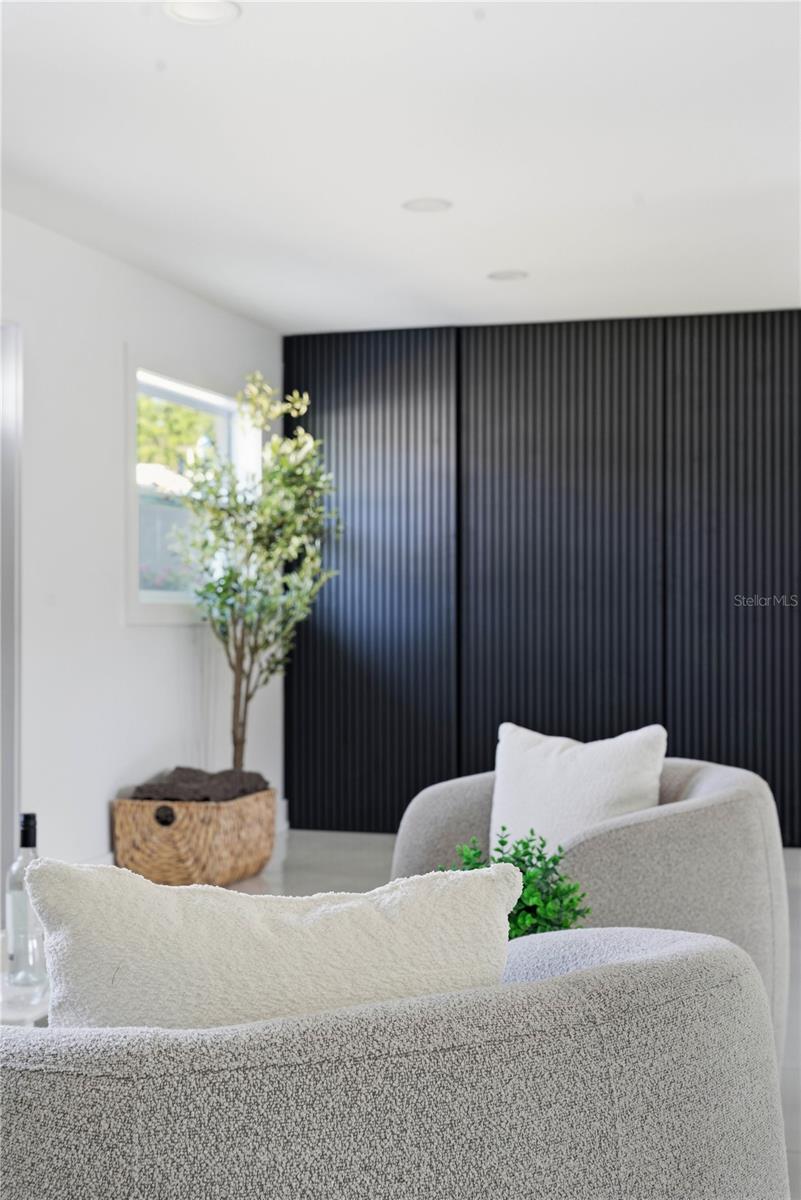 4808 W BAY COURT AVE