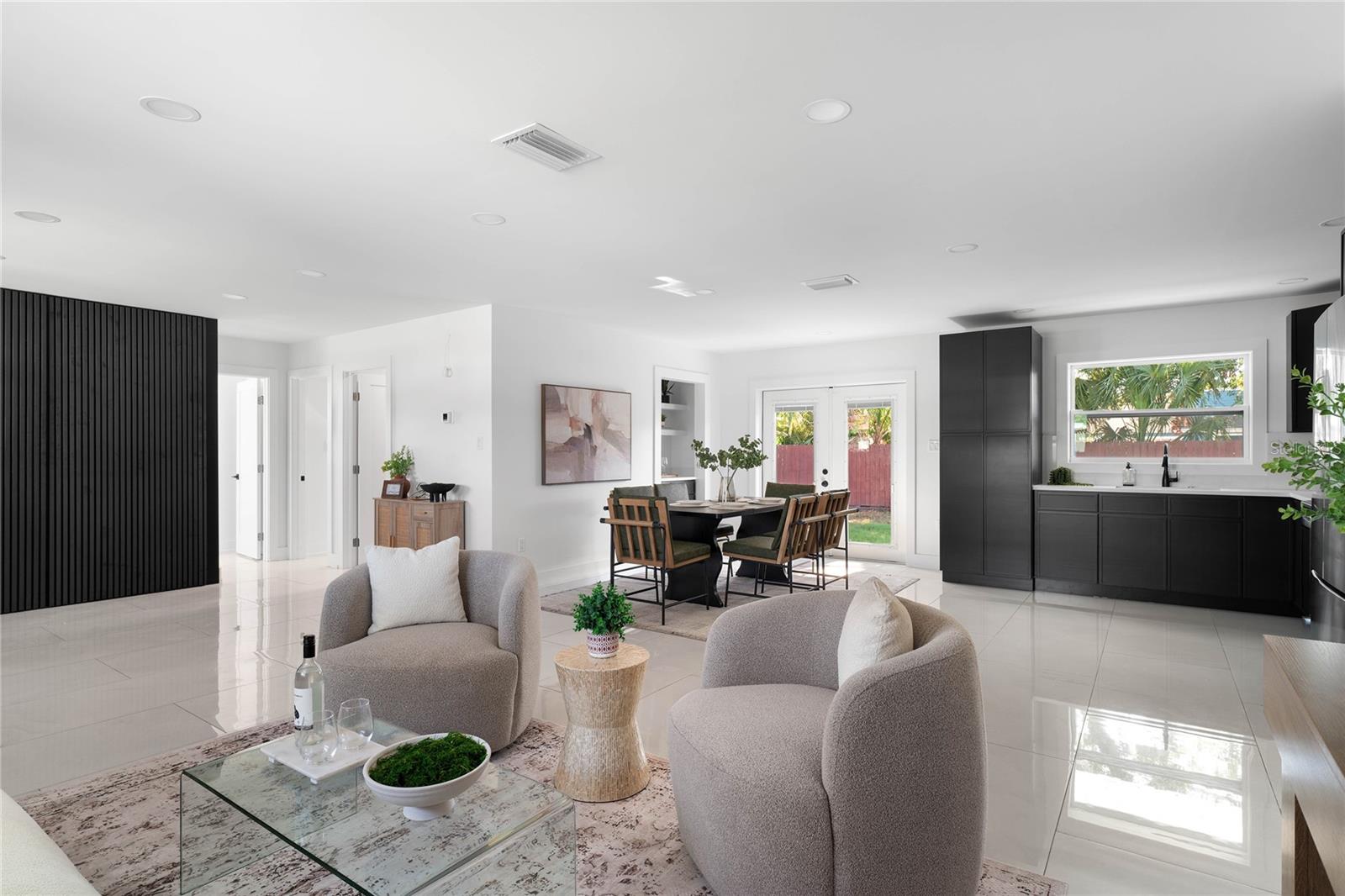 4808 W BAY COURT AVE