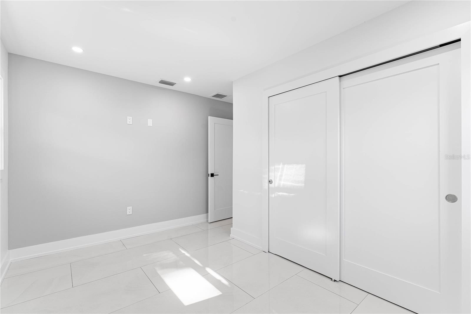 4808 W BAY COURT AVE