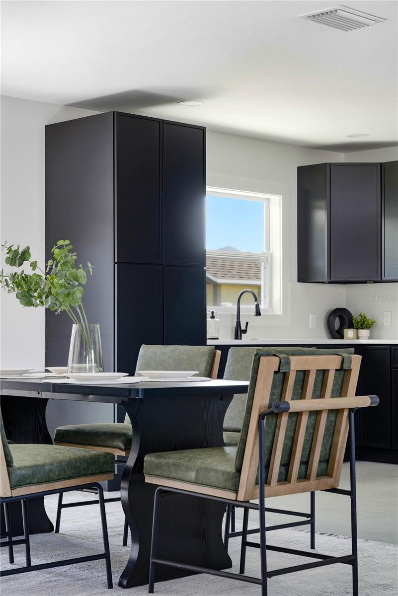 4808 W BAY COURT AVE