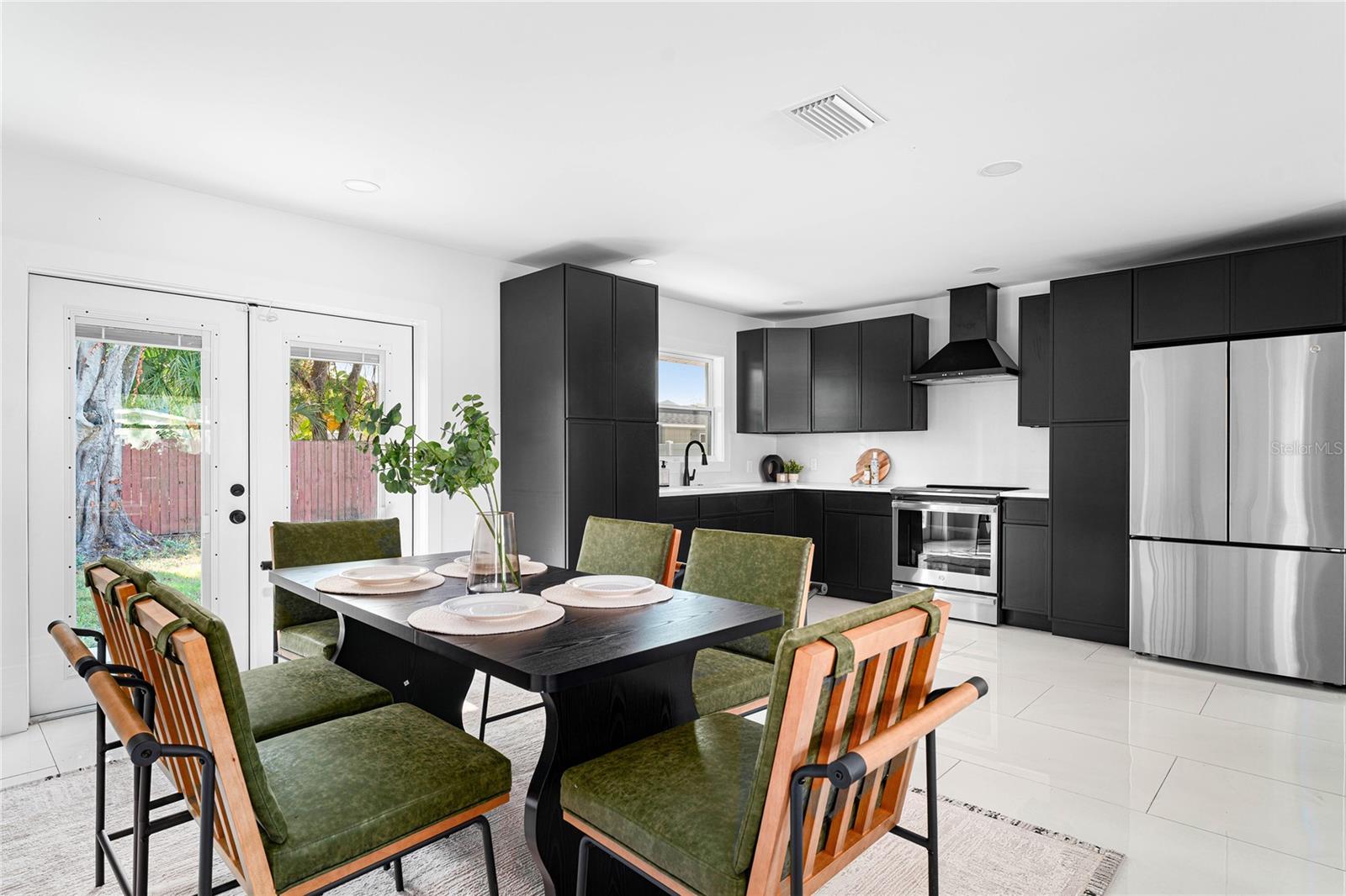 4808 W BAY COURT AVE