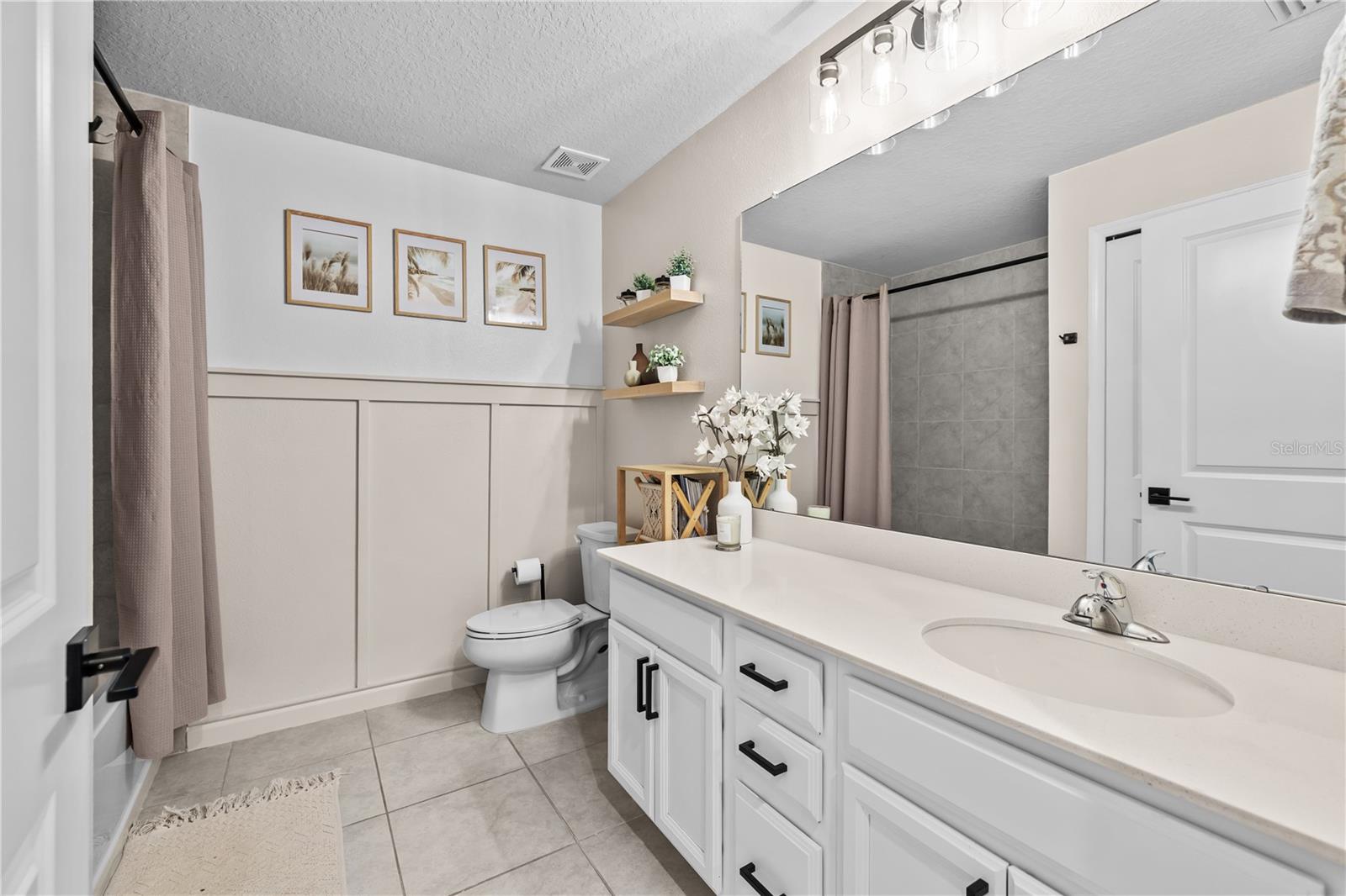 18446 HUNTERS MEADOW WALK