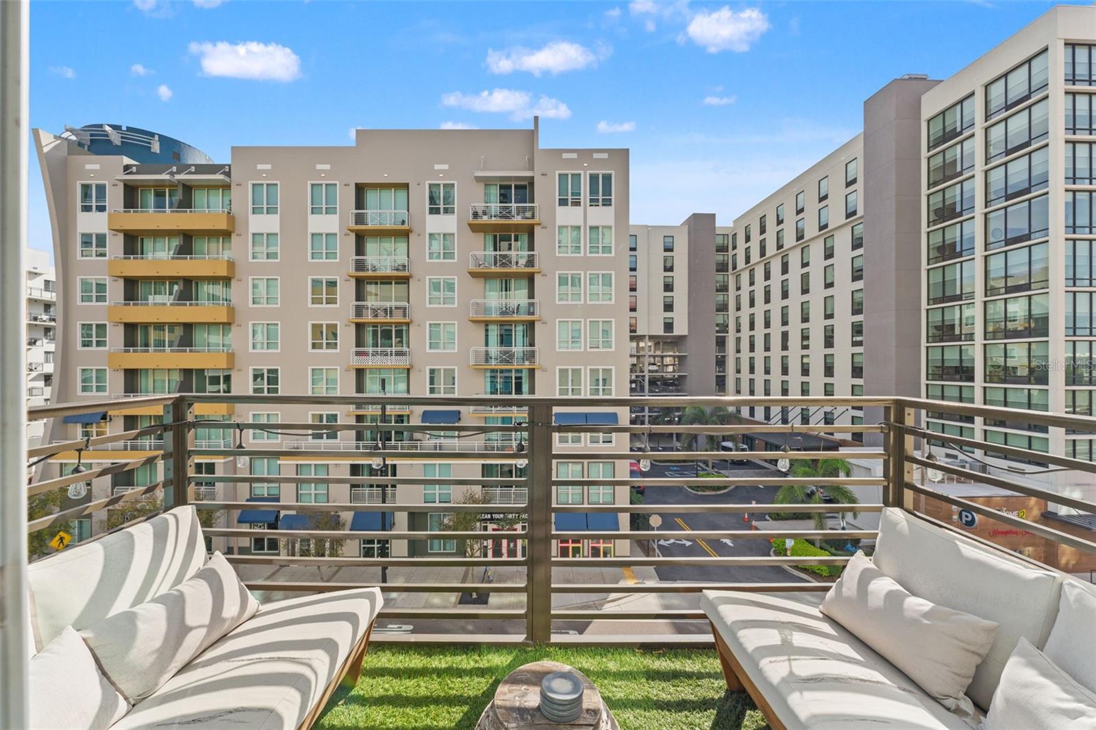 1120 E KENNEDY BLVD #413