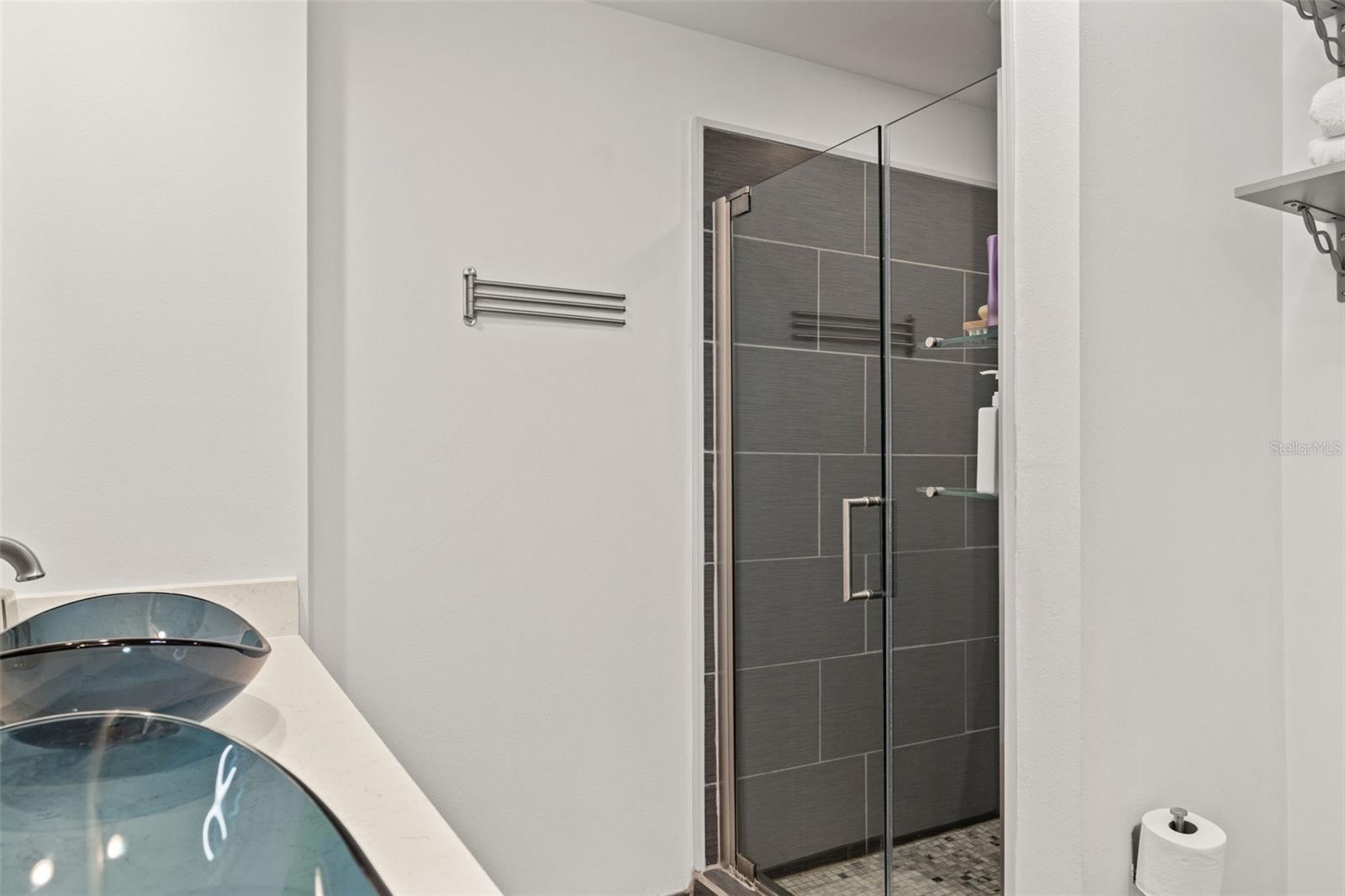 1120 E KENNEDY BLVD #413